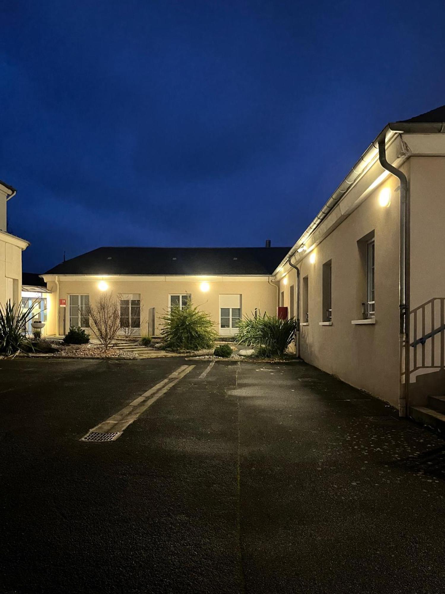 Le Clos Albert Loudun Kültér fotó